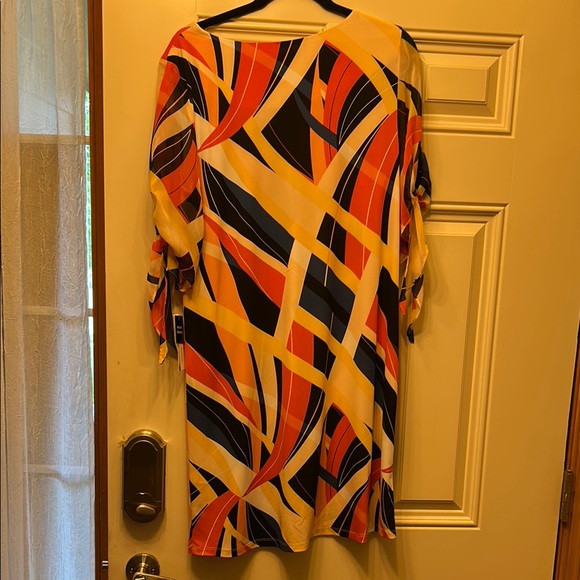 Colorful Abstract Dress - Picture 4 of 4